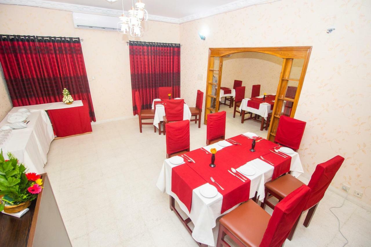 Hotel Suite Palace Dhaka Exterior foto